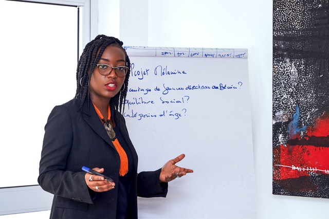 pexels-picha-stock-3894381